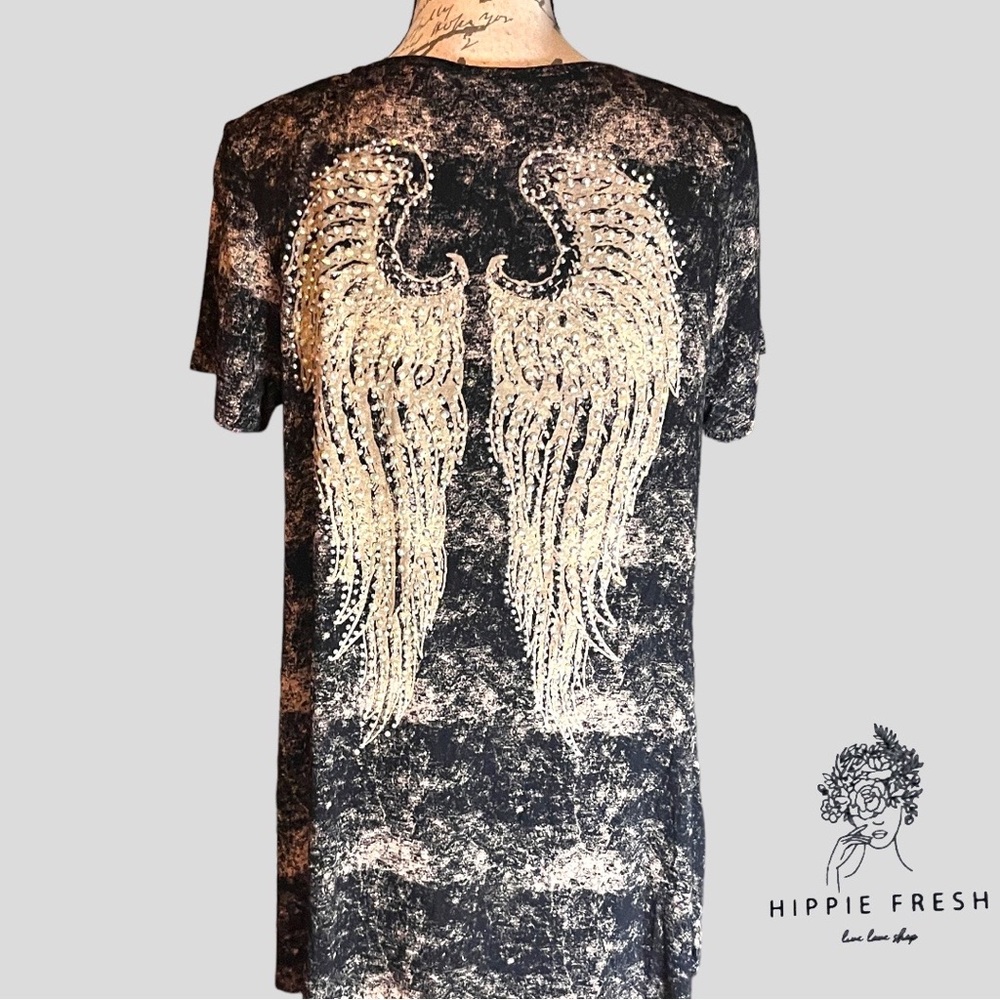 Vocal Short Sleeve Top with Rhinestone Angel Wings & Bling Size XL